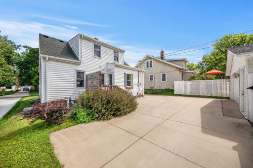 3940 Xenwood Avenue S, Saint Louis Park, MN 55416