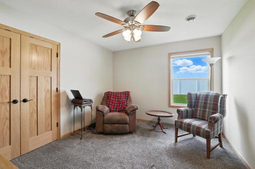 1389 Robert Creek Curve, Belle Plaine, MN 56011