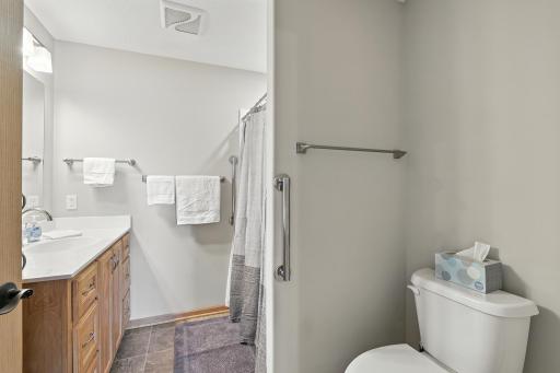 1389 Robert Creek Curve, Belle Plaine, MN 56011