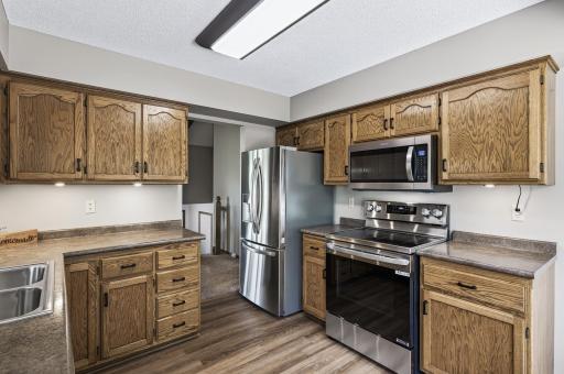 5225 Lannon Avenue NE, Albertville, MN 55301