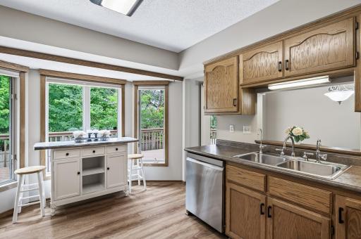 5225 Lannon Avenue NE, Albertville, MN 55301