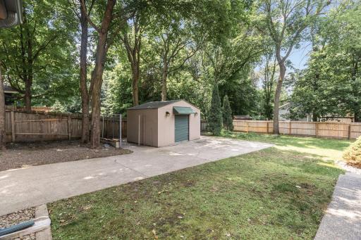 5225 Lannon Avenue NE, Albertville, MN 55301