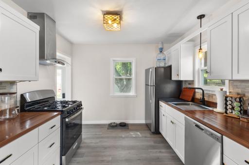 3332 Idaho Avenue S, Saint Louis Park, MN 55426