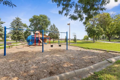 3332 Idaho Avenue S, Saint Louis Park, MN 55426
