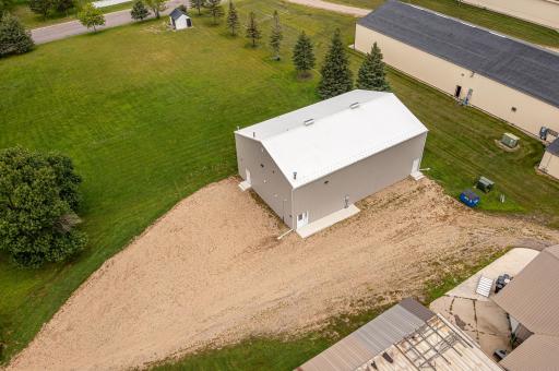This property features a gravel parking lot and driveway.