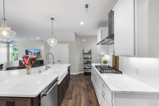 13791 54th Place N, Minneapolis, MN 55446