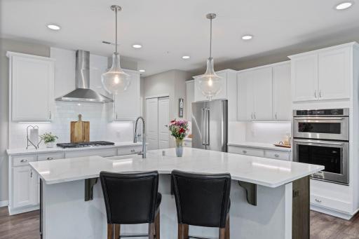 13791 54th Place N, Minneapolis, MN 55446