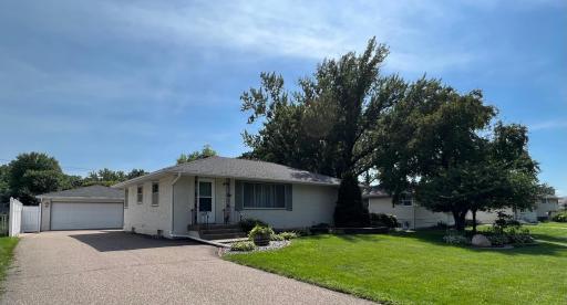 1040 Lynde Drive NE, Minneapolis, MN 55432