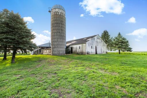 Barn