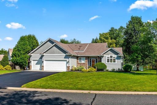 20980 Hyacinth Avenue, Lakeville, MN 55044