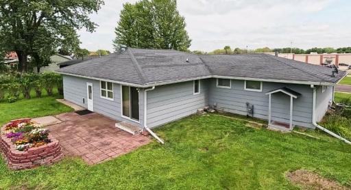 1002 S State Street, Fairmont, MN 56031