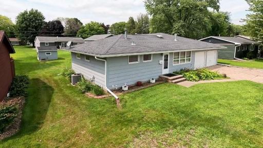 1002 S State Street, Fairmont, MN 56031