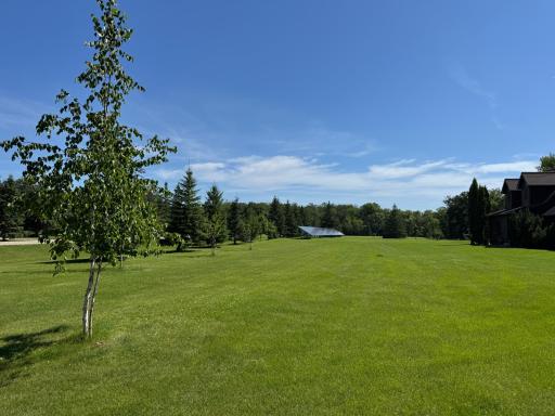 40101 River Oaks Drive, Roseau, MN 56751