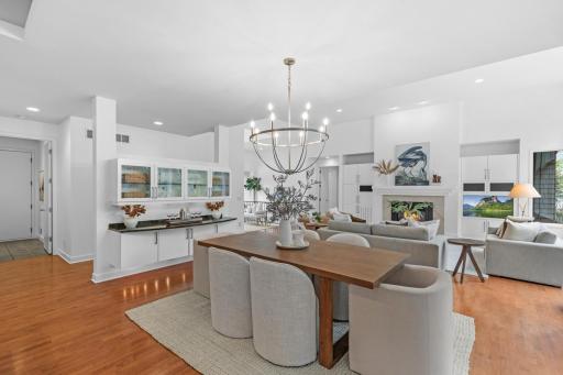 8692 Wynstone Pass, Eden Prairie, MN 55347