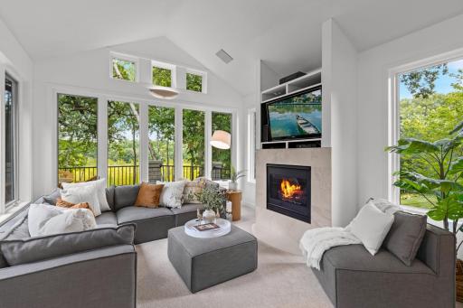 8692 Wynstone Pass, Eden Prairie, MN 55347