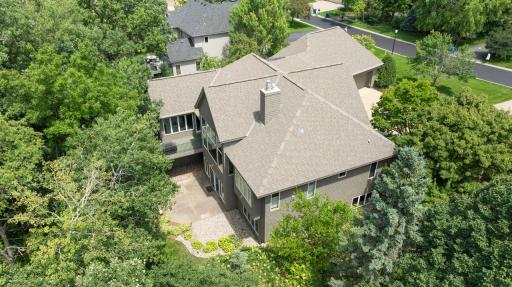 8692 Wynstone Pass, Eden Prairie, MN 55347