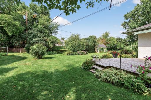 359 County Road B W, Roseville, MN 55113