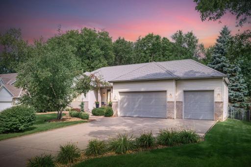 95 Woodridge Lane, Circle Pines, MN 55014