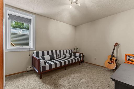 110 Hillcrest Road, Monticello, MN 55362