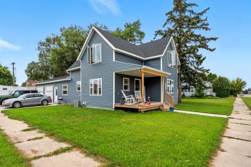 318 Champagne Avenue SW, Red Lake Falls, MN 56750