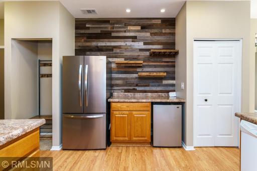 660 Kingfisher Lane, F, Saint Paul, MN 55125