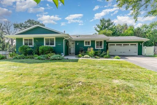 13608 Wellington Crescent, Burnsville, MN 55337