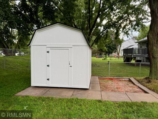 The shed can easily accommodate an overhead storage add on.
