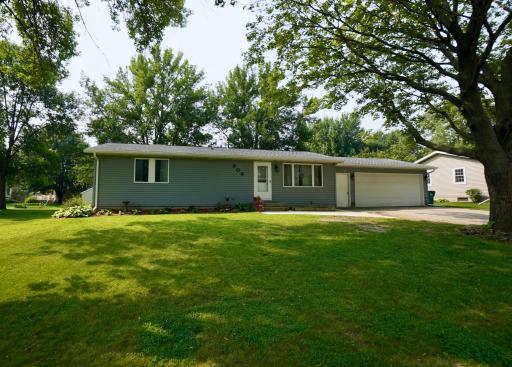 908 Irene Avenue SE, Willmar, MN 56201