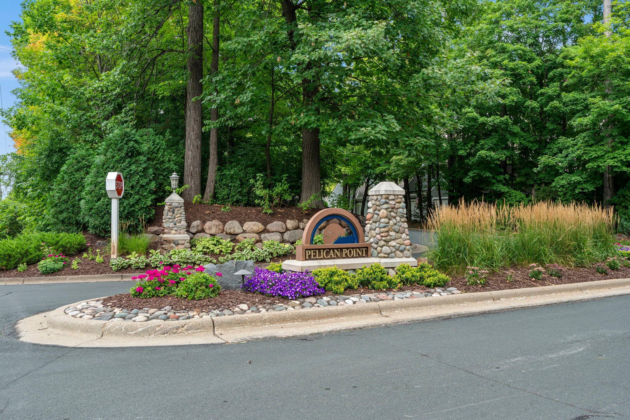 Pelican Point entrance