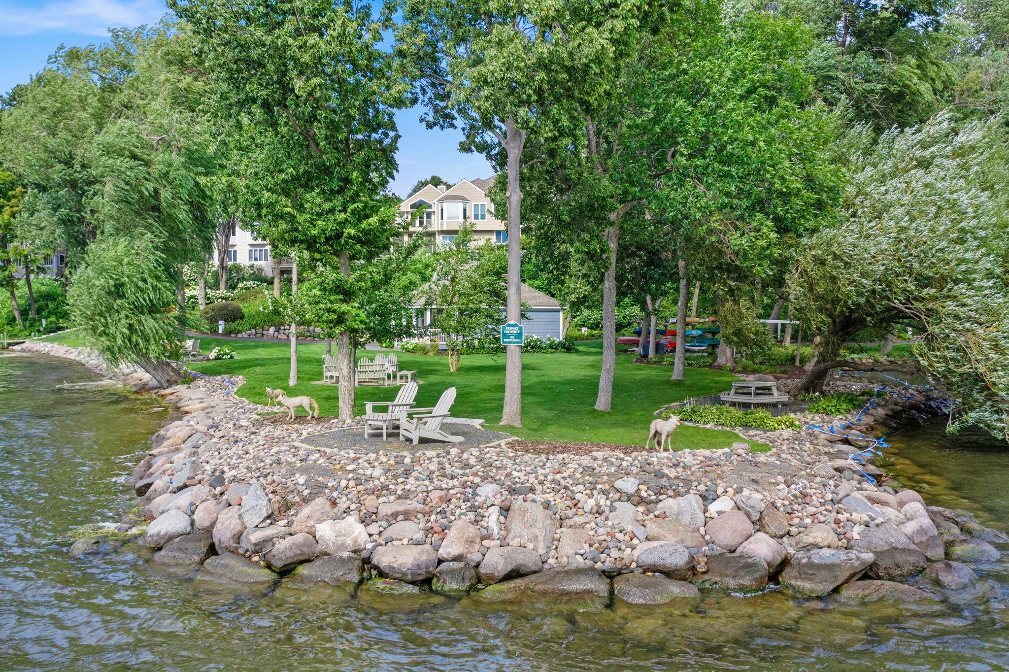 Park-like setting at the "Point"