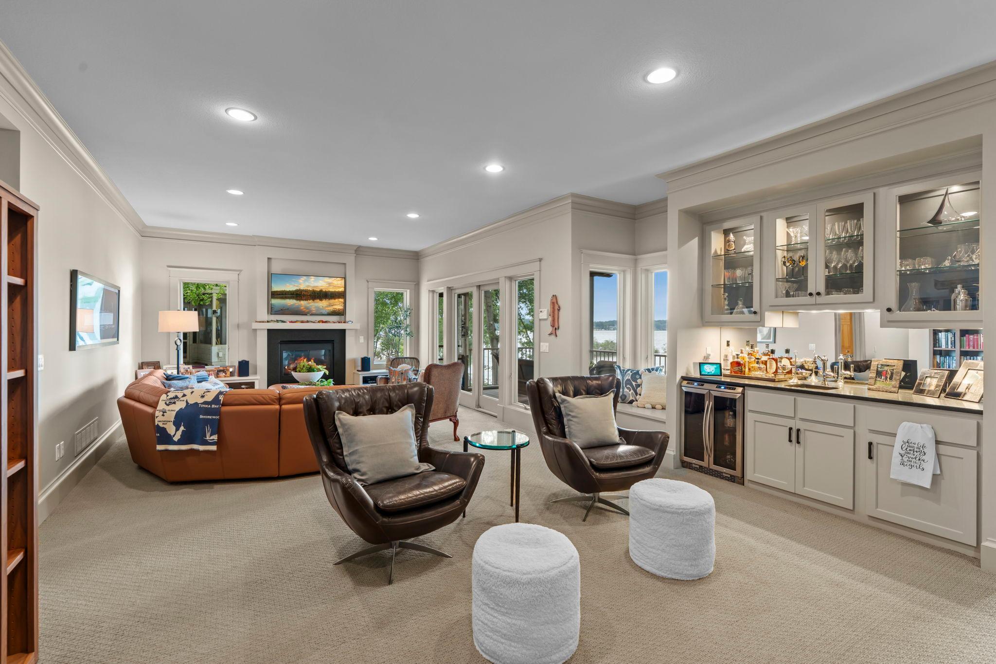 Grand family room...amazing room!