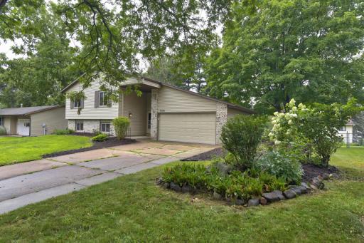 7086 Irvin Avenue S, Cottage Grove, MN 55016