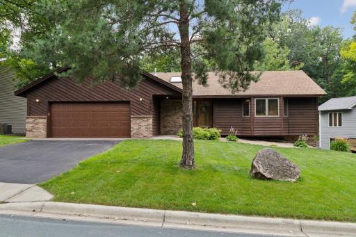 5863 Timber Trail SE, Prior Lake, MN 55372