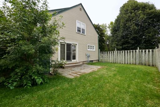 925 Minnesota Avenue SW, Willmar, MN 56201