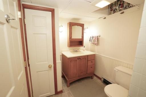 925 Minnesota Avenue SW, Willmar, MN 56201