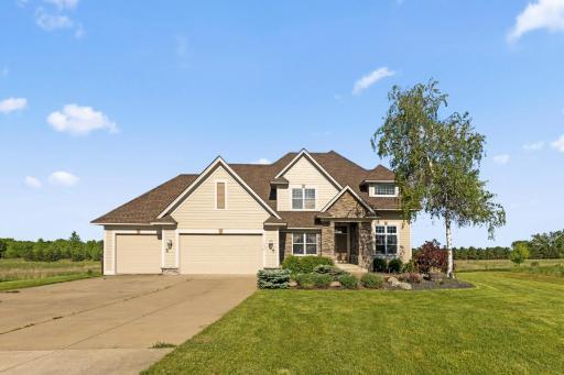 11840 Honeye Avenue N, Stillwater, MN 55082