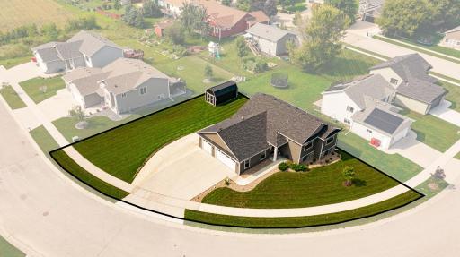 909 9th Avenue NE, Kasson, MN 55944