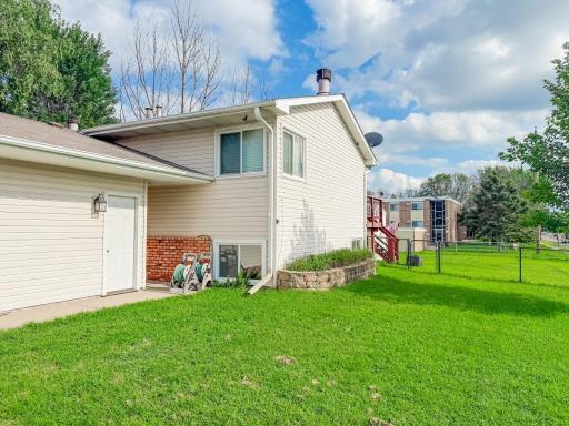 5821 84 1/2 Avenue N, Minneapolis, MN 55443