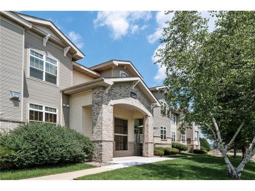 1256 County Road D, 103, Saint Paul, MN 55109