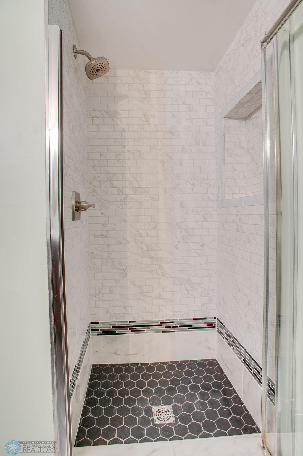 Lower level bath 2
