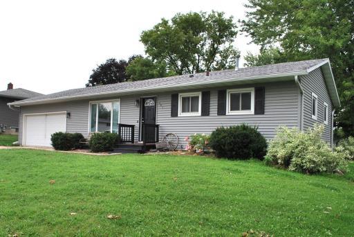 601 Hillcrest Drive, Spring Valley, MN 55975