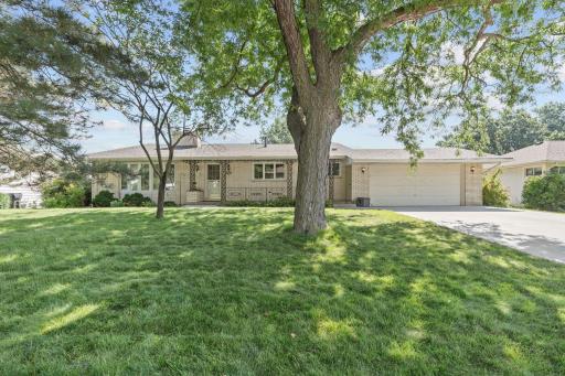 3213 Skycroft Drive, Saint Anthony, MN 55418