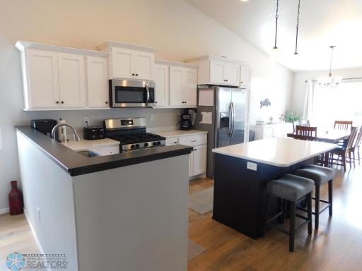 4531 17th Street S, Moorhead, MN 56560