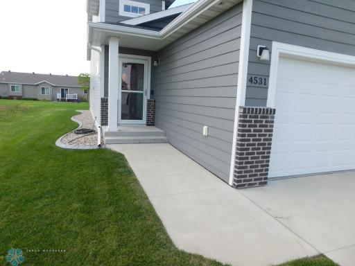 4531 17th Street S, Moorhead, MN 56560