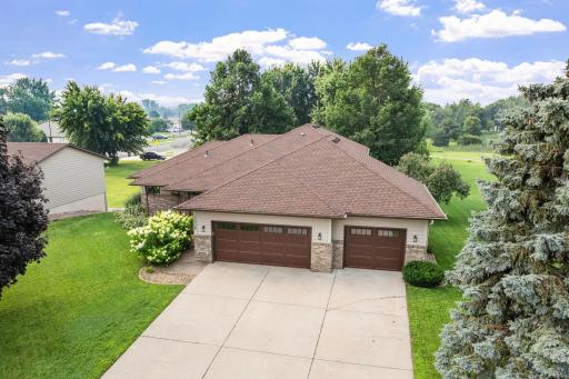 1008 3rd Street NE, New Prague, MN 56071