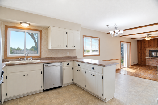 Kitchen 3.png
