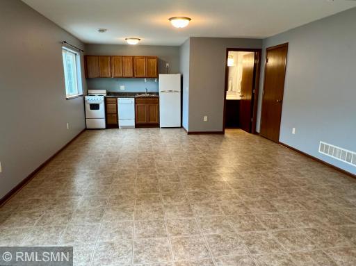 27 Benson Trail, Mankato, MN 56003