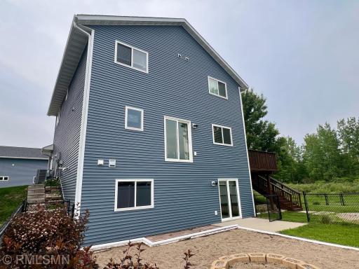 27 Benson Trail, Mankato, MN 56003