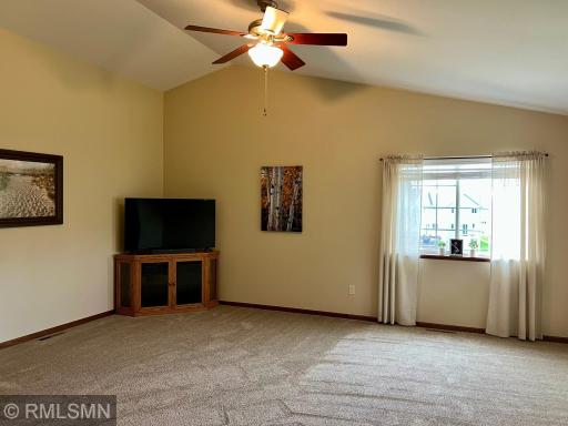 27 Benson Trail, Mankato, MN 56003