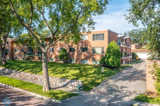 605 7th Street S, 2, Fargo, ND 58103